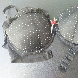 Vintage Push Up Bra 32B